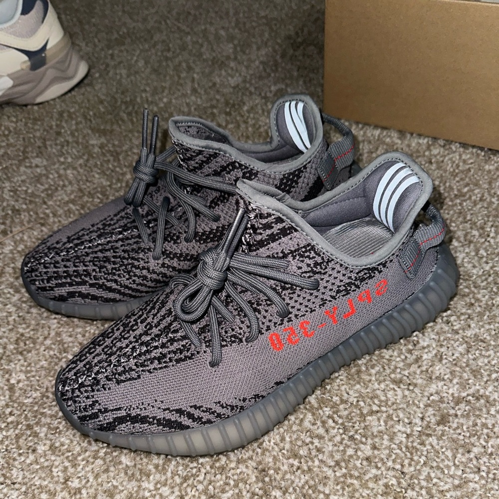 Yeezy boost 350 V2 Beluga 2.0